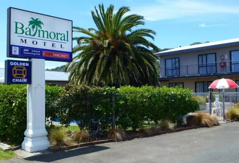 Balmoral Motel