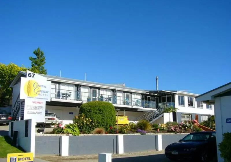 Central Gateway Motel