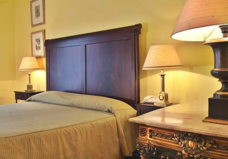 هتل Avenida Palace