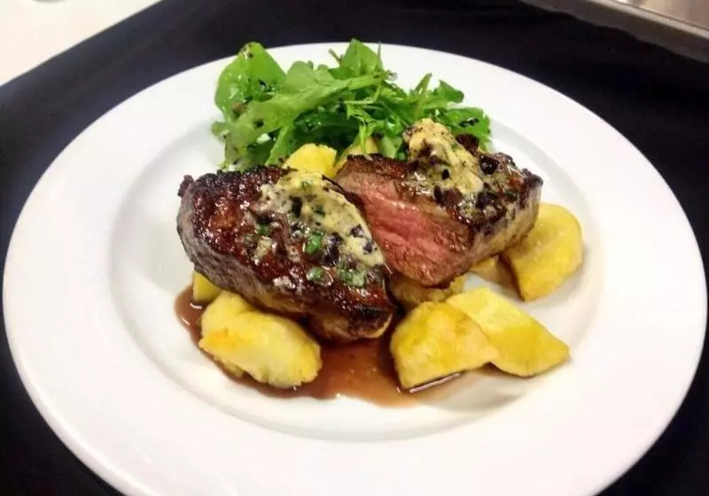 Отель Bay Plaza