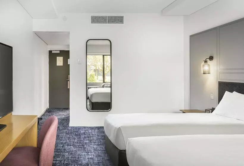 Hotel Chateau On The Park  Christchurch, A Doubletree By Hilton