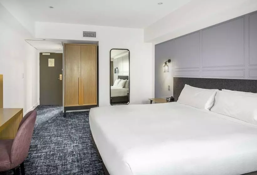 Hotel Chateau On The Park  Christchurch, A Doubletree By Hilton