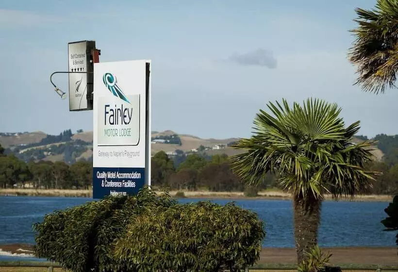 호텔 Fairley Motor Lodge