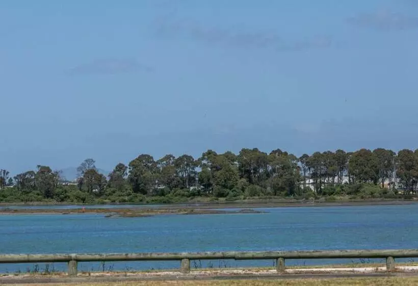 호텔 Fairley Motor Lodge