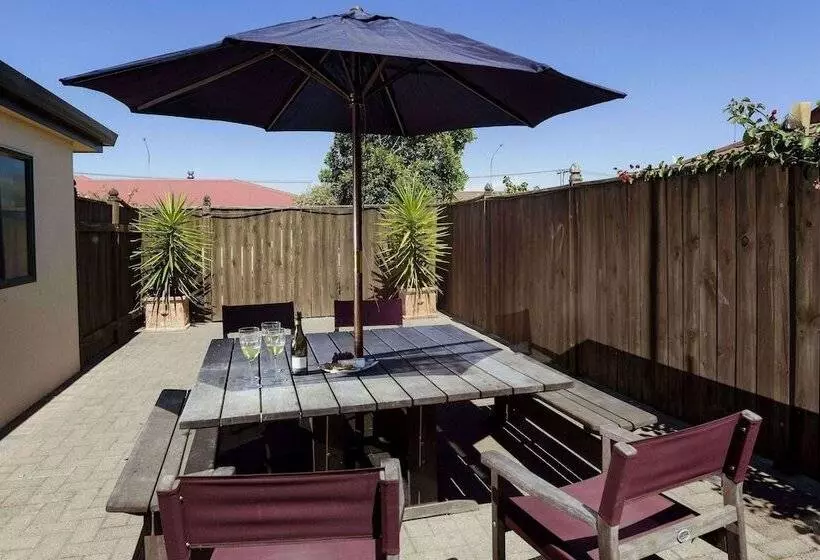 호텔 Fairley Motor Lodge