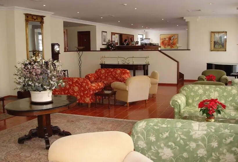 Hotelli Quinta Da Penha De Franca