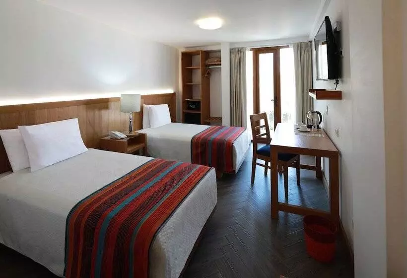 فندق San Agustin Posada Del Monasterio