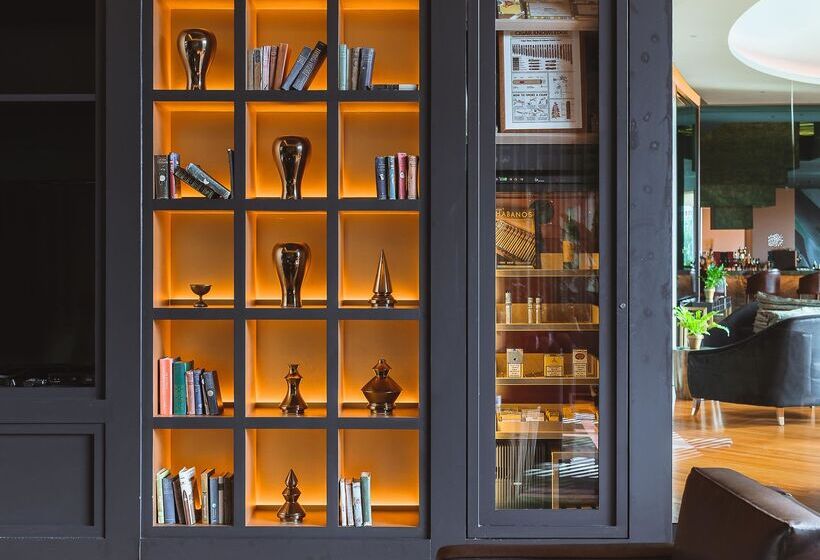 Savoy Palace, The Leading Hotels of The World Savoy Signature