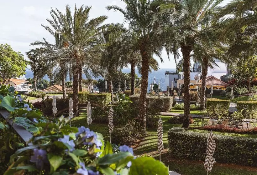 Savoy Palace, The Leading Hotels of The World Savoy Signature