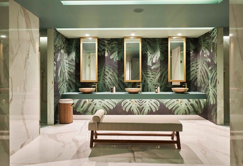 Savoy Palace, The Leading Hotels of The World Savoy Signature