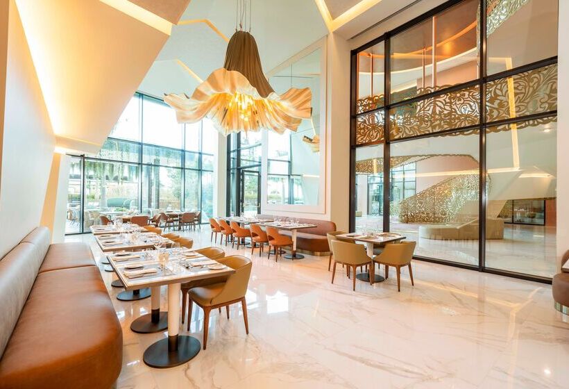 Savoy Palace, The Leading Hotels of The World Savoy Signature