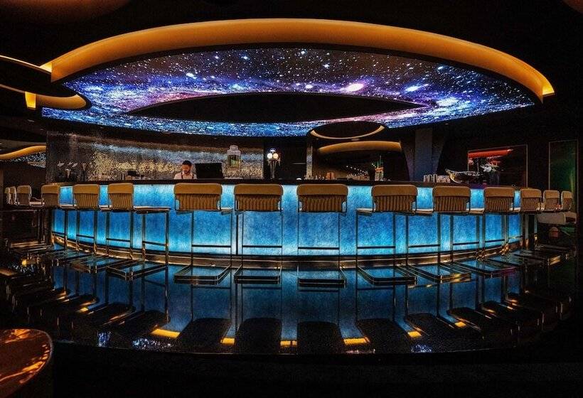 Savoy Palace, The Leading Hotels of The World Savoy Signature