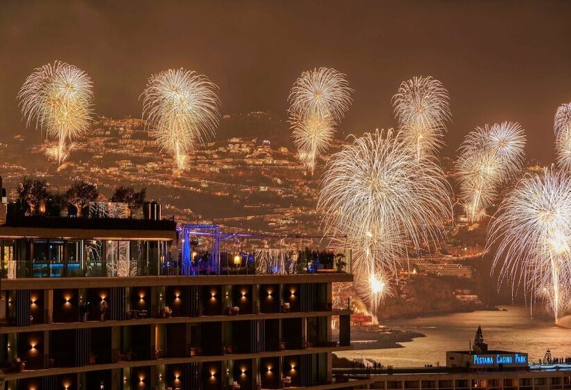 Savoy Palace, The Leading Hotels of The World Savoy Signature