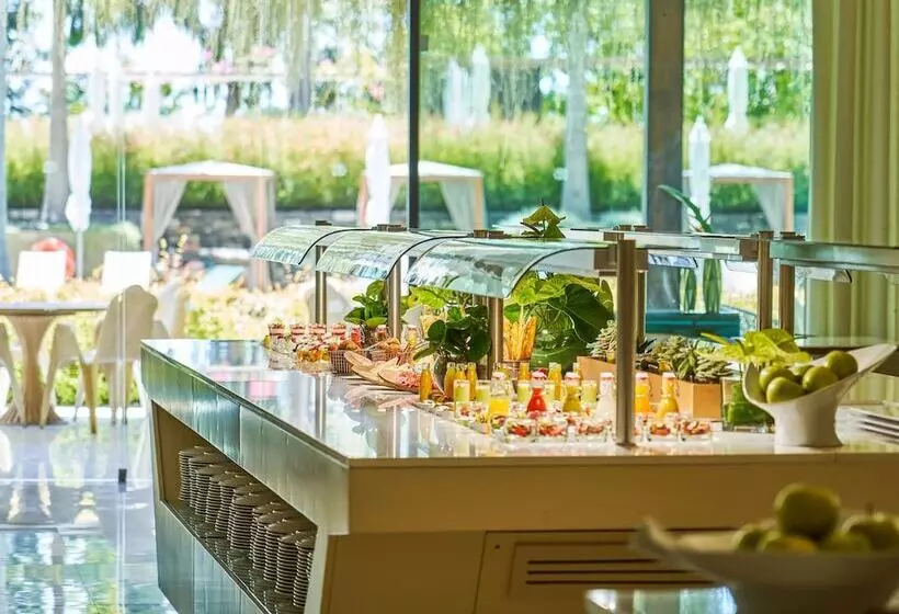 Savoy Palace, The Leading Hotels of The World Savoy Signature