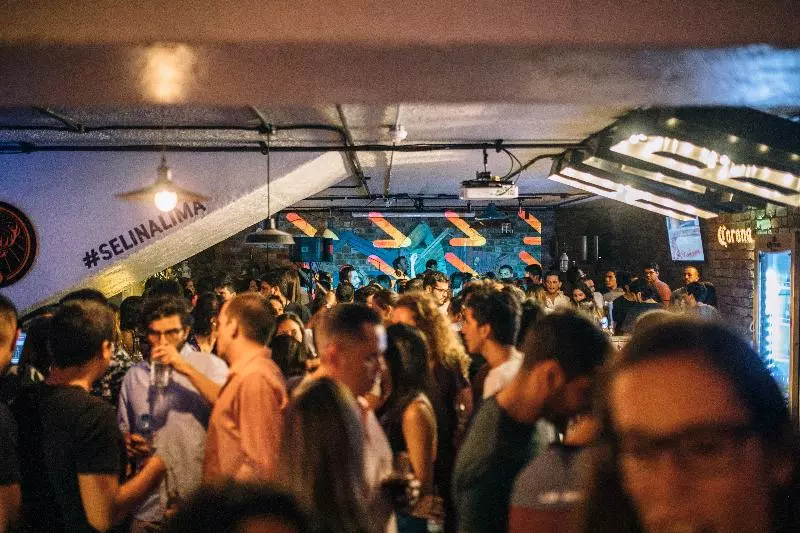 فندق Naia Miraflores Lima  Formerly Selina Miraflores Lima