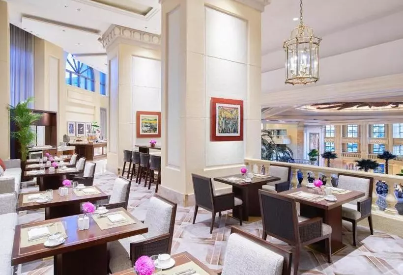 Hotel The Peninsula Manila