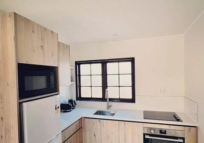 호텔 Wylie Court Motor Lodge