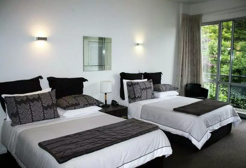 Pacific Park Motel And Conference Centre