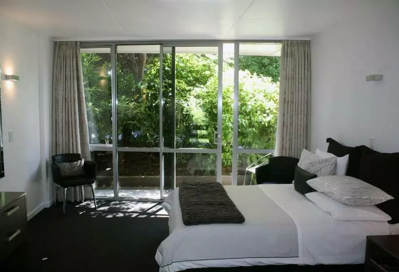 Pacific Park Motel And Conference Centre