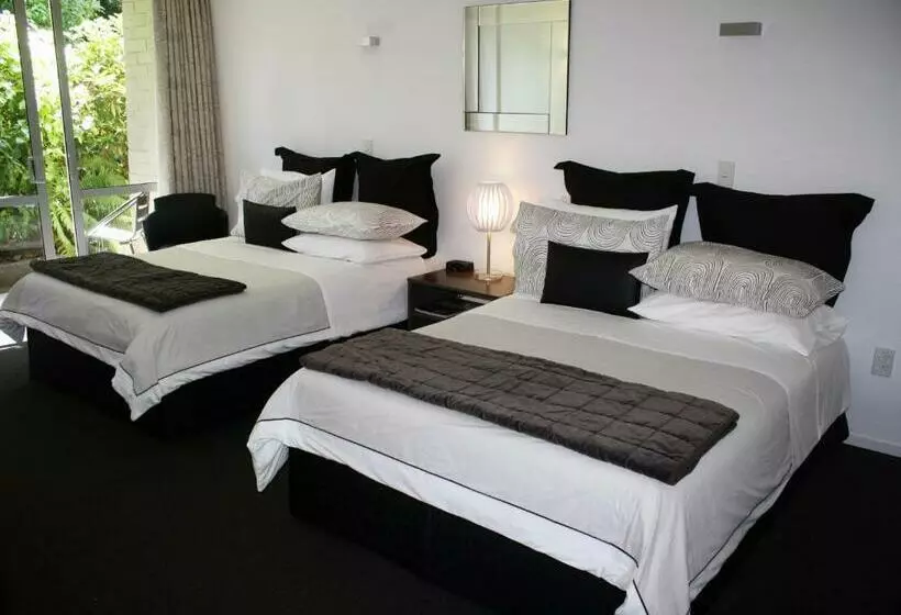 Pacific Park Motel And Conference Centre