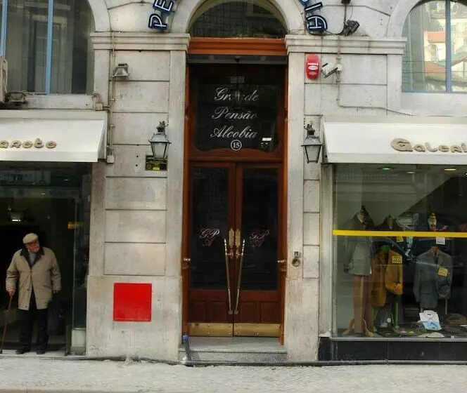 پانسیون Grande Pensao Residencial Alcobia