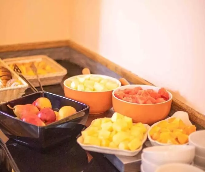 پانسیون Grande Pensao Residencial Alcobia