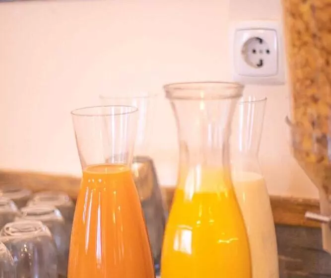 پانسیون Grande Pensao Residencial Alcobia