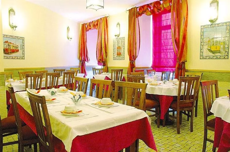 پانسیون Grande Pensao Residencial Alcobia