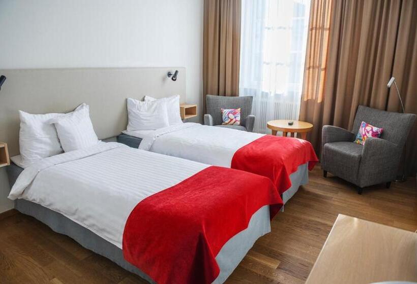 هتل Bishops Arms Strangnas