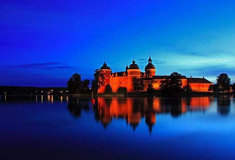 Отель Bishops Arms Strangnas