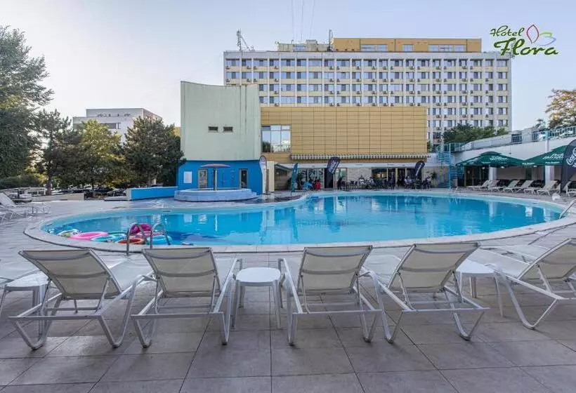 Hotel Flora
