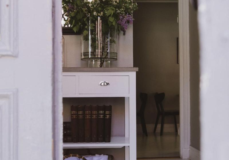 هتل L Villa Borgen