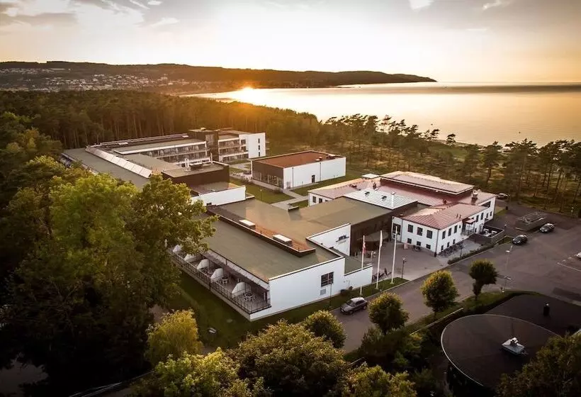 בית מלון כפרי Riviera Strand