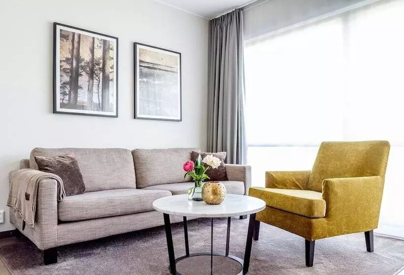 בית מלון כפרי Riviera Strand