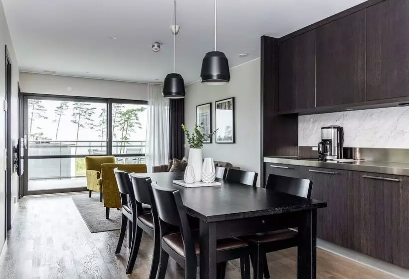 בית מלון כפרי Riviera Strand