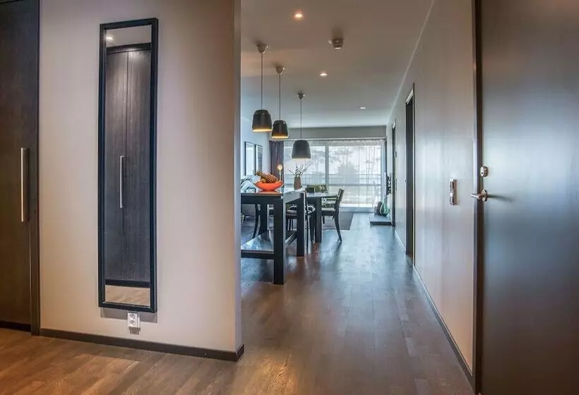 בית מלון כפרי Riviera Strand