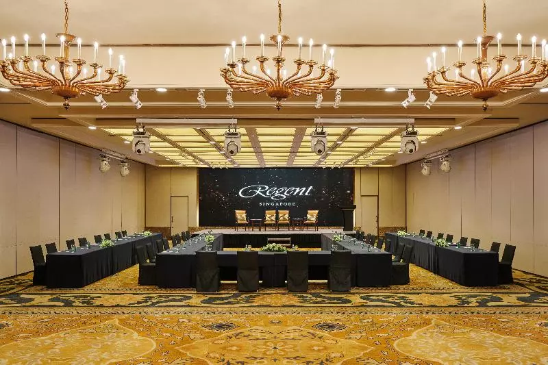 هتل Conrad Singapore Orchard