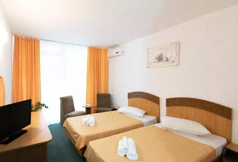 فندق Siret Saturn