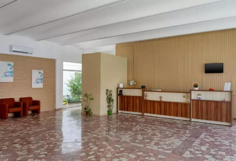 فندق Siret Saturn