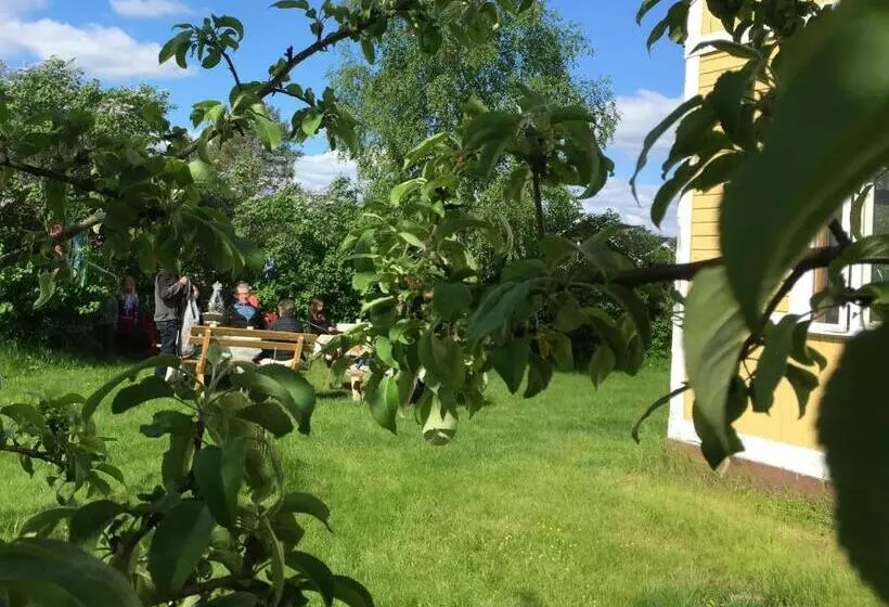 Hotel Stf Tre Björnar B&b