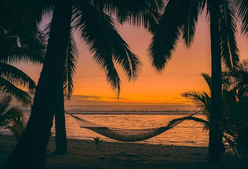 هتل Sunset Resort