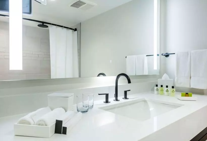 منتجع The Royal Sonesta San Juan