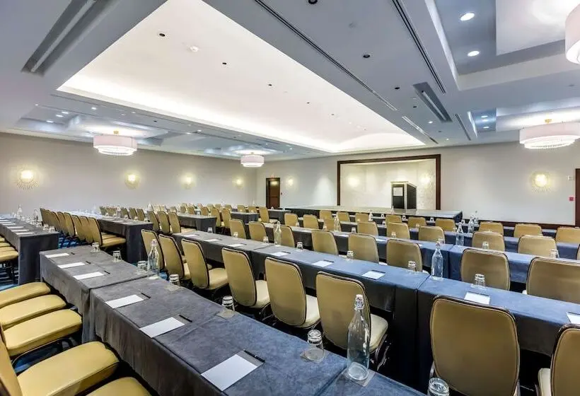 استراحتگاه The Royal Sonesta San Juan