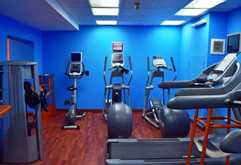 Отель Al Khozama