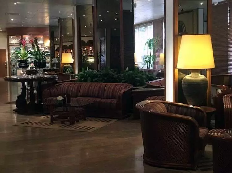 Отель Al Khozama