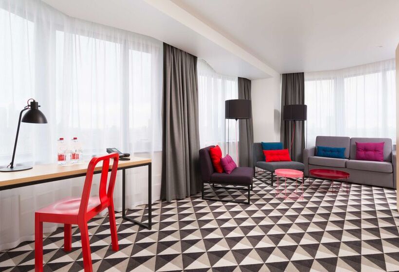 Azimut Hotel Smolenskaya Moscow