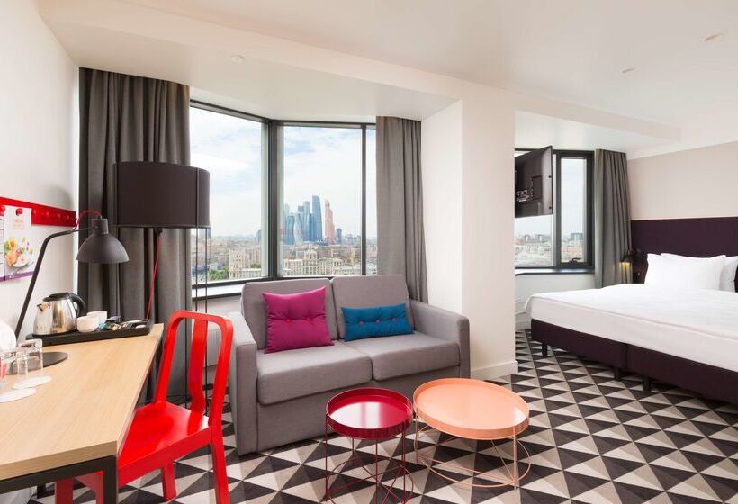 Azimut Hotel Smolenskaya Moscow