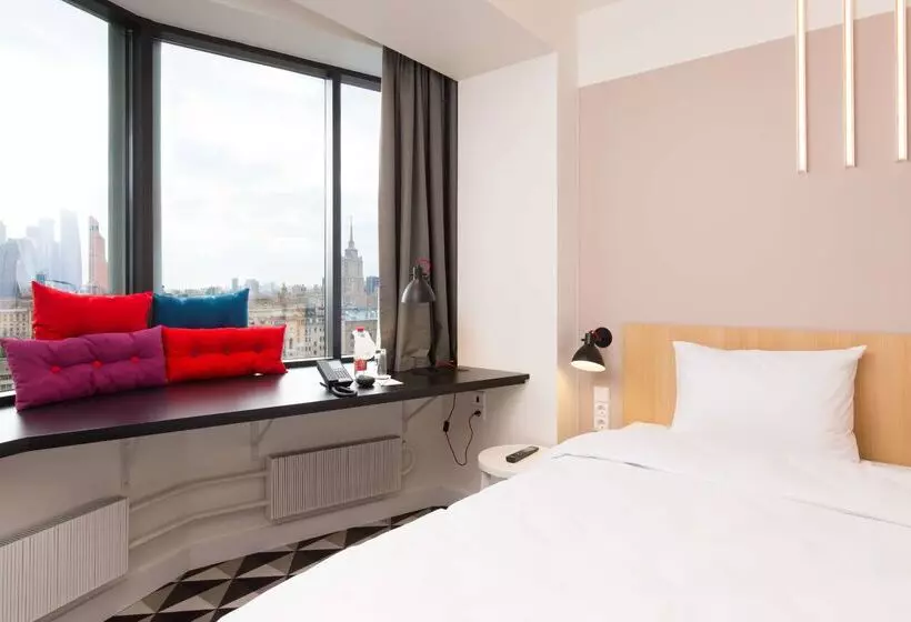 Azimut Hotel Smolenskaya Moscow