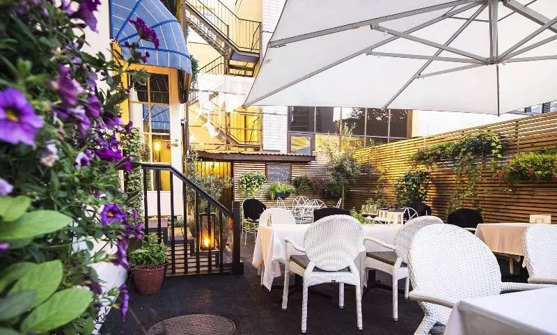 Boutique Hotel Yöpuu