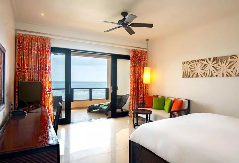 هتل Doubletree By Hilton Seychelles Allamanda Resort & Spa